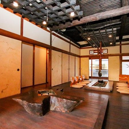 Guesthouse Omoya--全個室--囲炉裏のぬくもりと共にグループの絆を深める古民家宿でゆっくりとした時間を-6名部屋-6名部屋-8名部屋--最大20名-ペット同伴可は一室のみ- Matsuyama  Exterior photo