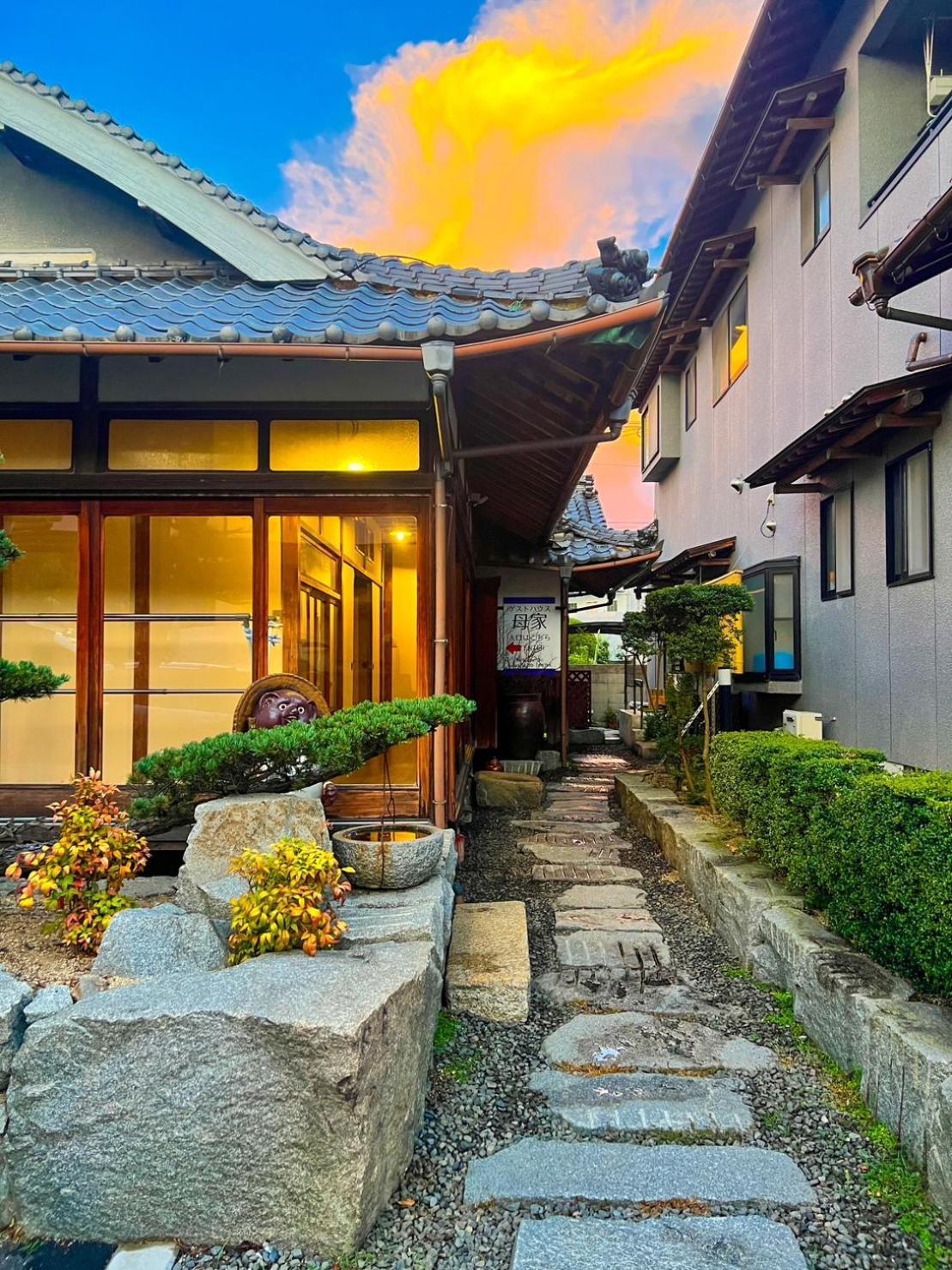 Guesthouse Omoya--全個室--囲炉裏のぬくもりと共にグループの絆を深める古民家宿でゆっくりとした時間を-6名部屋-6名部屋-8名部屋--最大20名-ペット同伴可は一室のみ- Matsuyama  Exterior photo